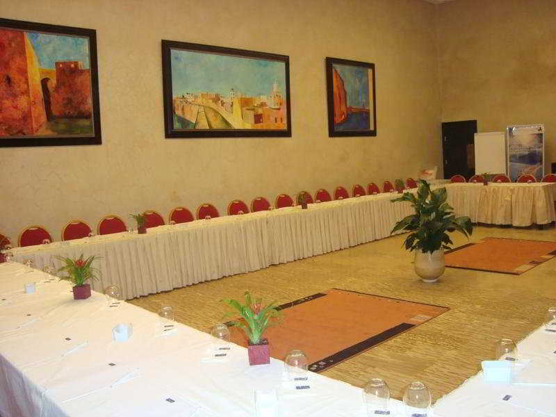 Art Suites Ел Джадида Екстериор снимка